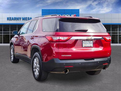 Cajun Red Tintcoat 2021 Chevrolet Traverse LT Cloth