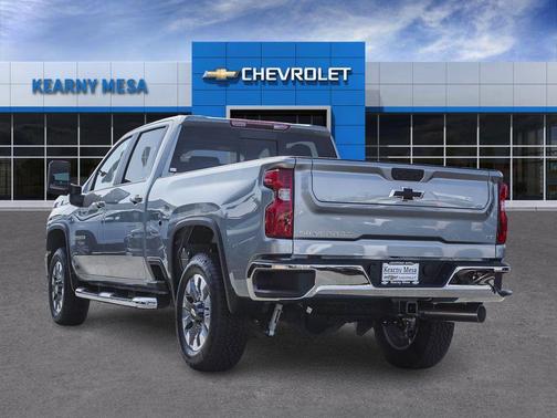 Sterling Gray Metallic 2026 Chevrolet Silverado 2500 LT