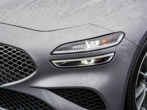 2024 Genesis G70 2.5T