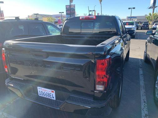 2025 Chevrolet Colorado WT