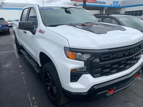 2025 Chevrolet Silverado 1500 Custom Trail Boss
