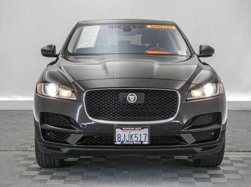 2019 Jaguar F-PACE 25t Premium