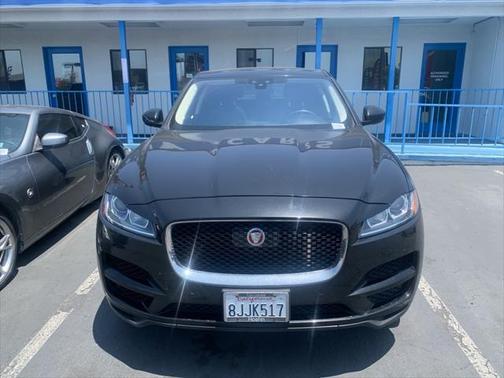 2019 Jaguar F-PACE 25t Premium