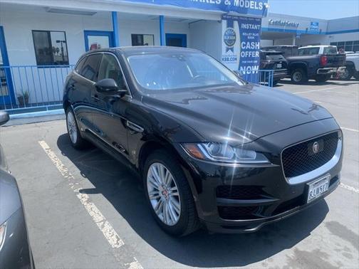 2019 Jaguar F-PACE 25t Premium