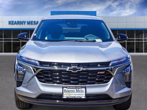 Sterling Gray Metallic 2026 Chevrolet Trax 1RS