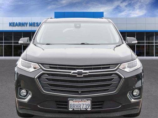 Mosaic Black Metallic 2020 Chevrolet Traverse Premier