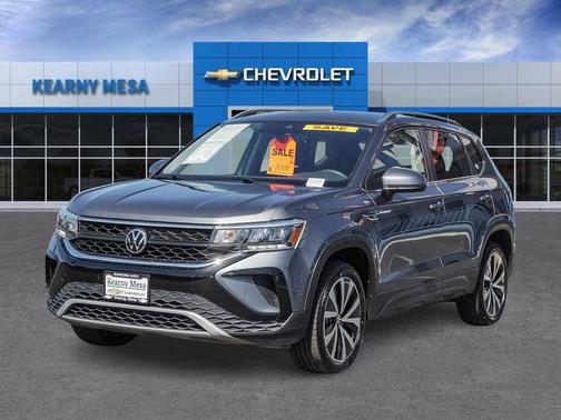 2024 Volkswagen Taos 1.5T SE