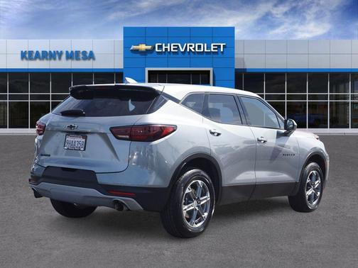 Sterling Gray Metallic 2023 Chevrolet Blazer 2LT