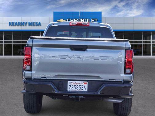 Sterling Gray Metallic 2024 Chevrolet Colorado Trail Boss