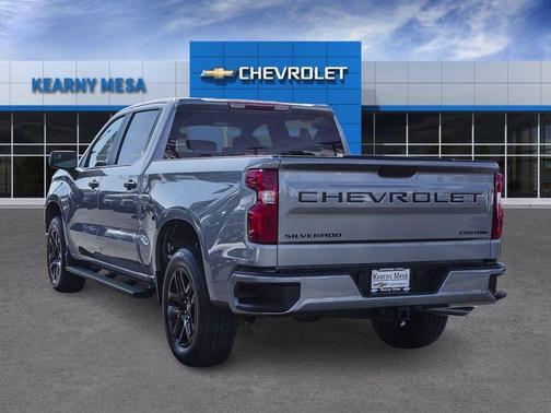 Sterling Gray Metallic 2026 Chevrolet Silverado 1500 Custom