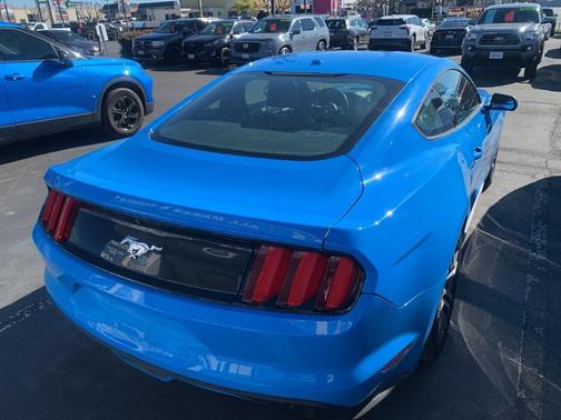 2017 Ford Mustang EcoBoost Premium