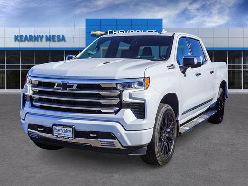Polar White Tricoat 2026 Chevrolet Silverado 1500 High Country