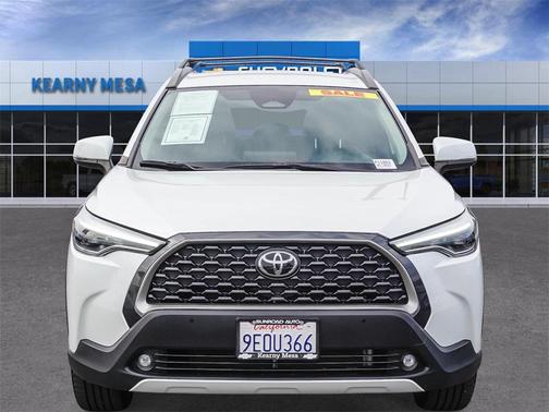 2023 Toyota Corolla Cross XLE