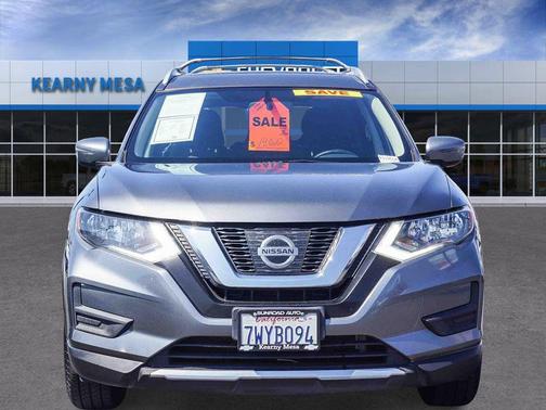 2017 Nissan Rogue SV