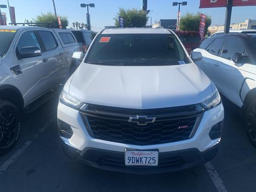 2023 Chevrolet Traverse RS