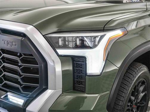 2023 Toyota Tundra Hybrid Limited