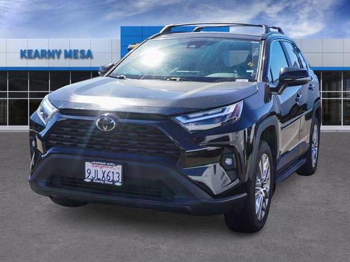 2023 Toyota RAV4 XLE Premium