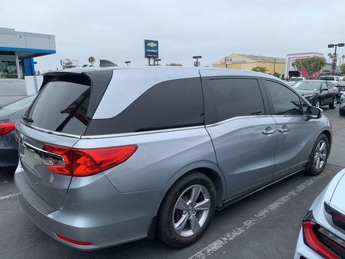 Lunar Silver Metallic 2020 Honda Odyssey EX