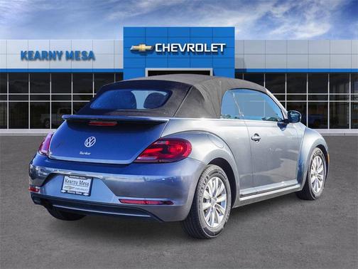 2018 Volkswagen Beetle 2.0T S