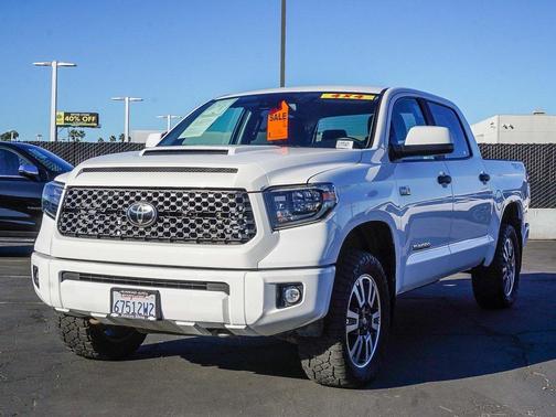 2020 Toyota Tundra SR5