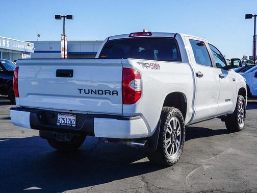 2020 Toyota Tundra SR5