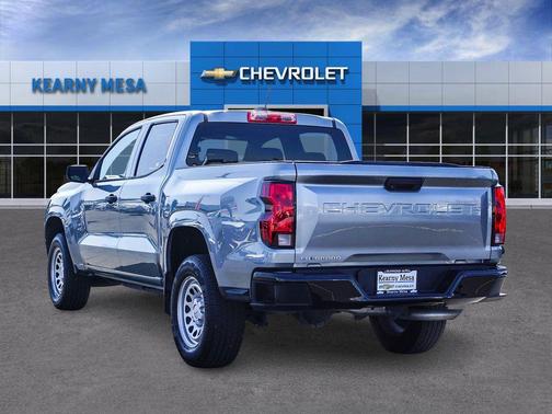Sterling Gray Metallic 2023 Chevrolet Colorado WT