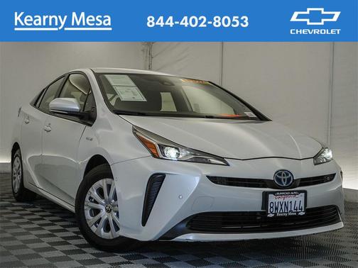 2021 Toyota Prius LE