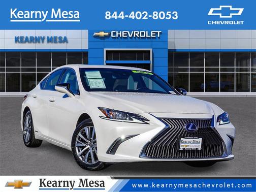 2021 Lexus ES 300h Base