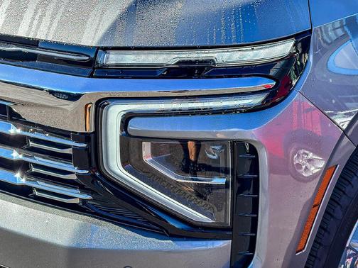 Sterling Gray Metallic 2026 Chevrolet Suburban Premier