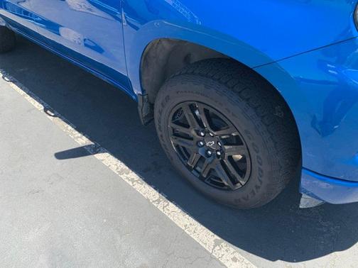 Glacier Blue Metallic 2024 Chevrolet Silverado 1500 RST
