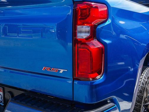 Glacier Blue Metallic 2024 Chevrolet Silverado 1500 RST