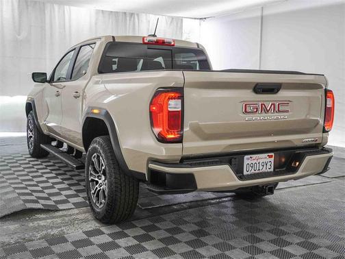 2023 GMC Canyon Base