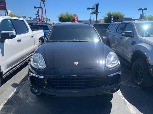 2018 Porsche Cayenne Base