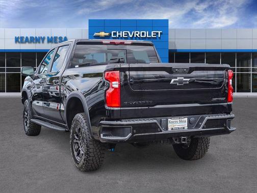 Black 2026 Chevrolet Silverado 1500 ZR2