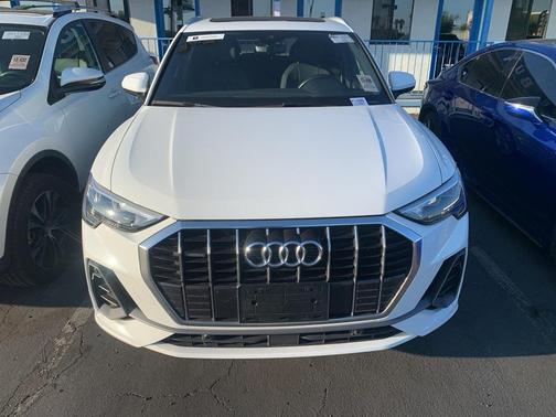 2020 Audi Q3 45 S line Premium