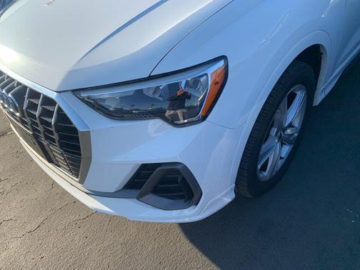 2020 Audi Q3 45 S line Premium