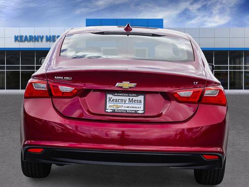 2017 Chevrolet Malibu 1LT