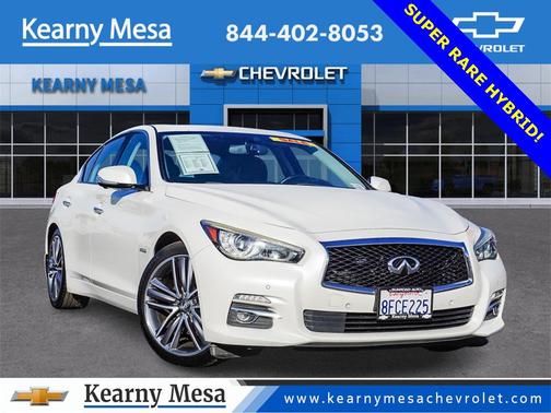 2016 INFINITI Q50 Hybrid Base