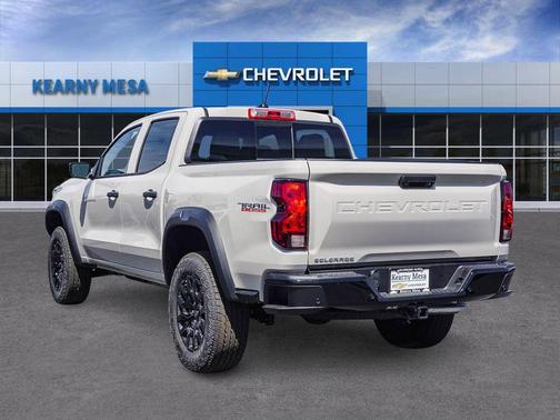White Sands 2026 Chevrolet Colorado Trail Boss