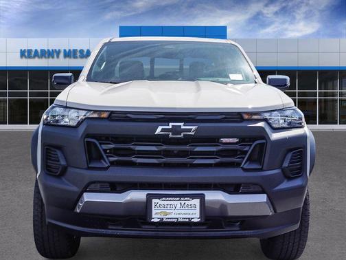 White Sands 2026 Chevrolet Colorado Trail Boss