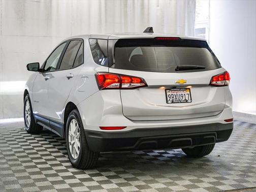 2022 Chevrolet Equinox LS