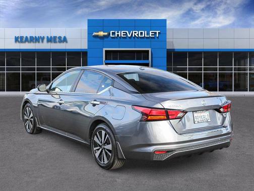 Gun Metallic 2022 Nissan Altima 2.5 SV