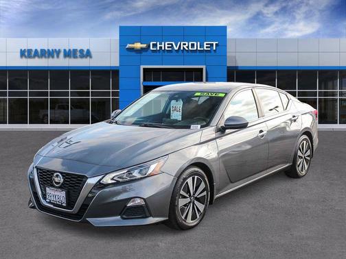 Gun Metallic 2022 Nissan Altima 2.5 SV