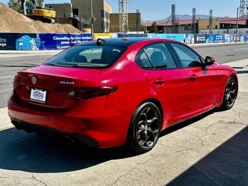 2018 Alfa Romeo Giulia Ti Sport