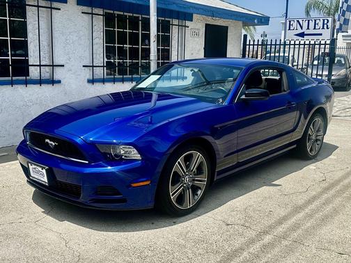 2013 Ford Mustang V6