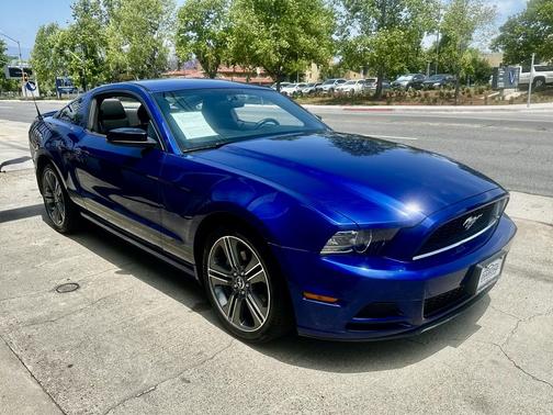 2013 Ford Mustang V6