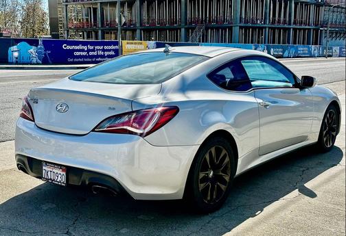 2015 Hyundai Genesis Coupe 3.8 Base