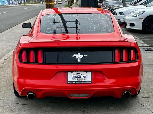 2015 Ford Mustang V6