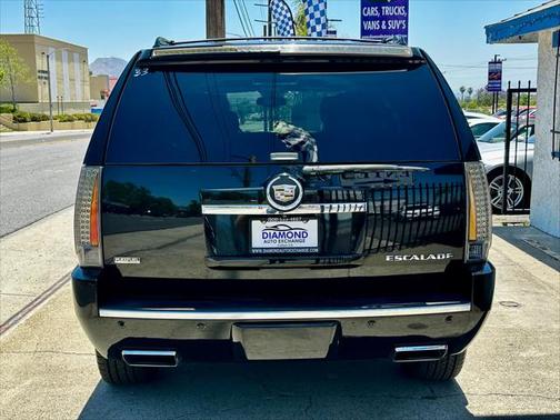 2012 Cadillac Escalade Sport