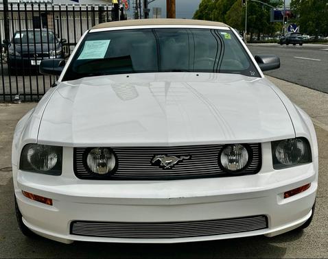 WHITE 2006 Ford Mustang GT Premium